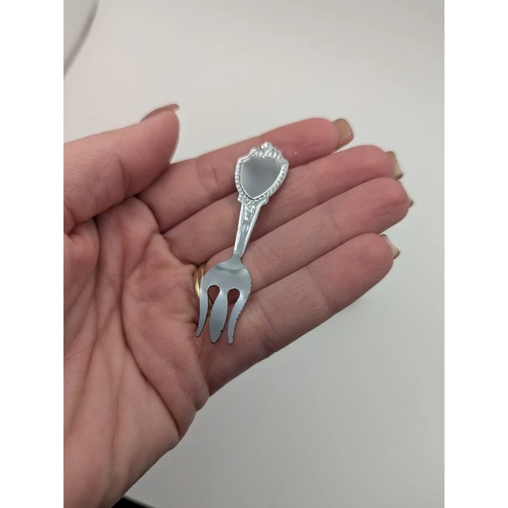 Vtg Kentucky Horse‎ Racing Souvenir Miniature Spoon Fork Set Silver Tone 2.5